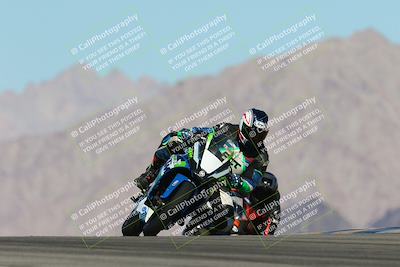 media/Feb-03-2024-SoCal Trackdays (Sat) [[767c60a41c]]/4-Turn 9 Set 1 (1040am)/